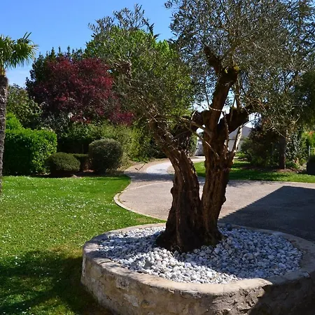 La Rochelle Bed & Breakfast